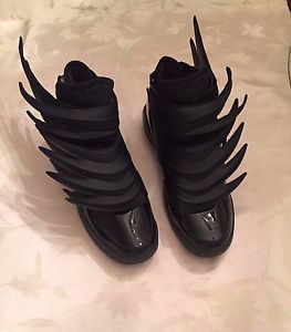 adidas wings 3. black