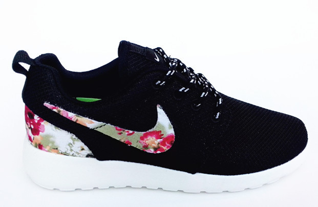 nike roshe run floral femme beige